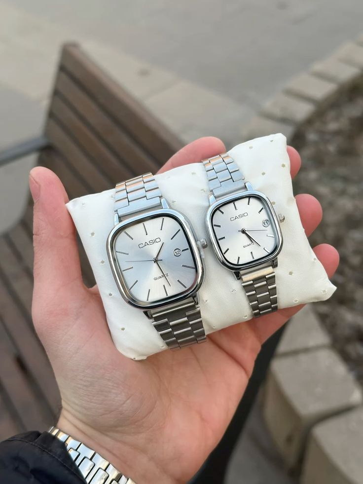 Montre casio  Analogique Carrée Classique - Acier Inoxydable Argenté